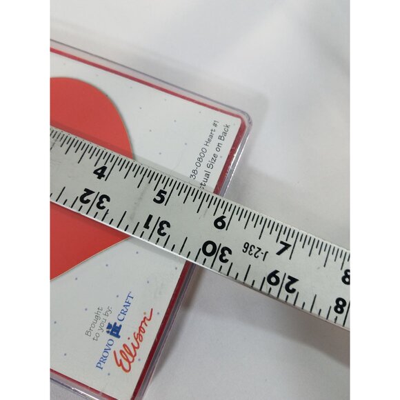 Sizzix Lot of 2 Red Die Cutter Heart #1 38-0800 Oval #2 38-0815 Provo Craft 4" - Picture 12 of 16